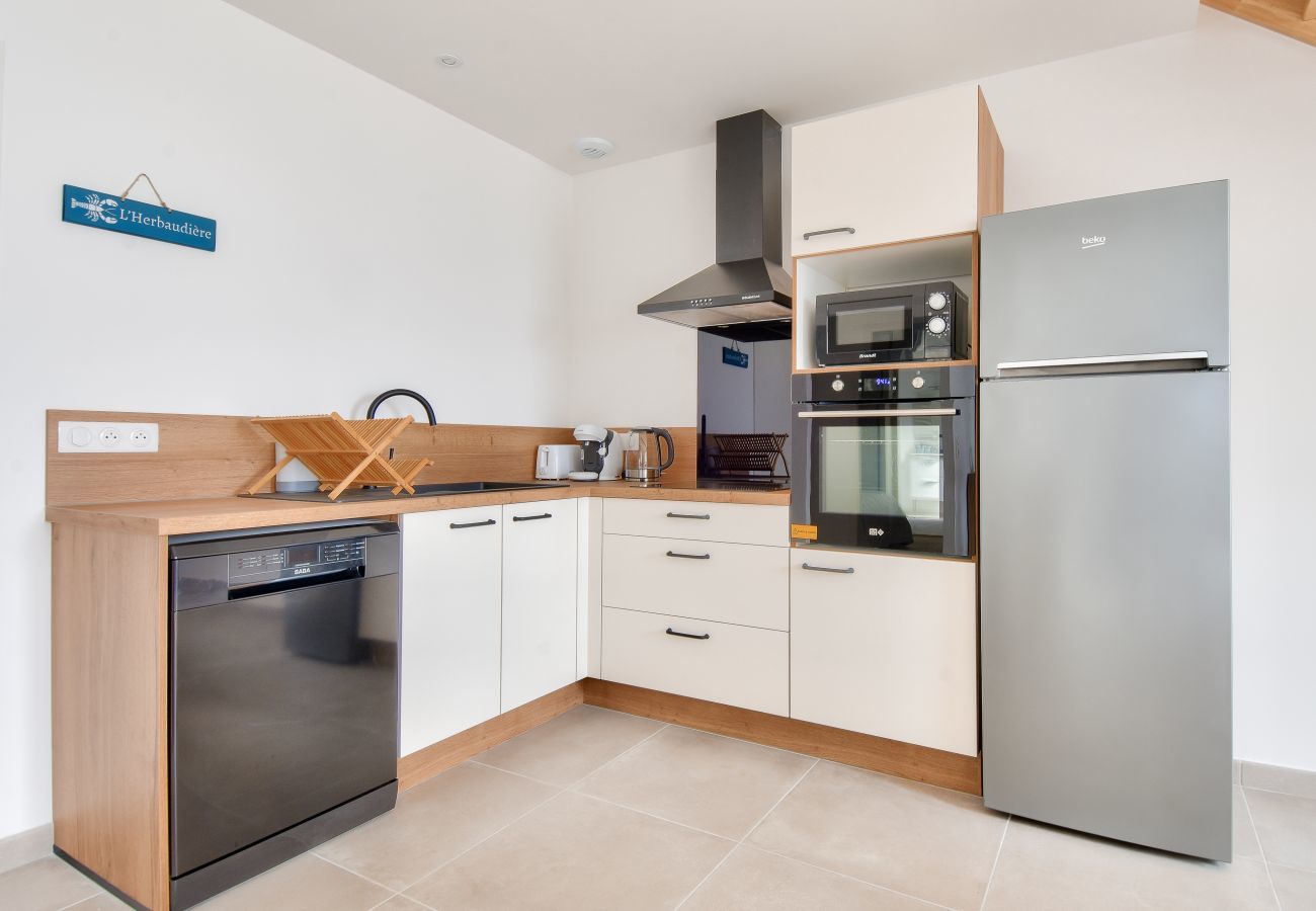 Ferienhaus in Noirmoutier-en-l´Ile - Haus für 8, 200 m vom Meer und 500 Hafen entfernt