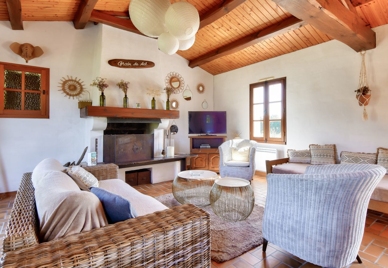 Ferienhaus in Noirmoutier-en-l´Ile - Villa für 10 Personen mit Pool und Garten