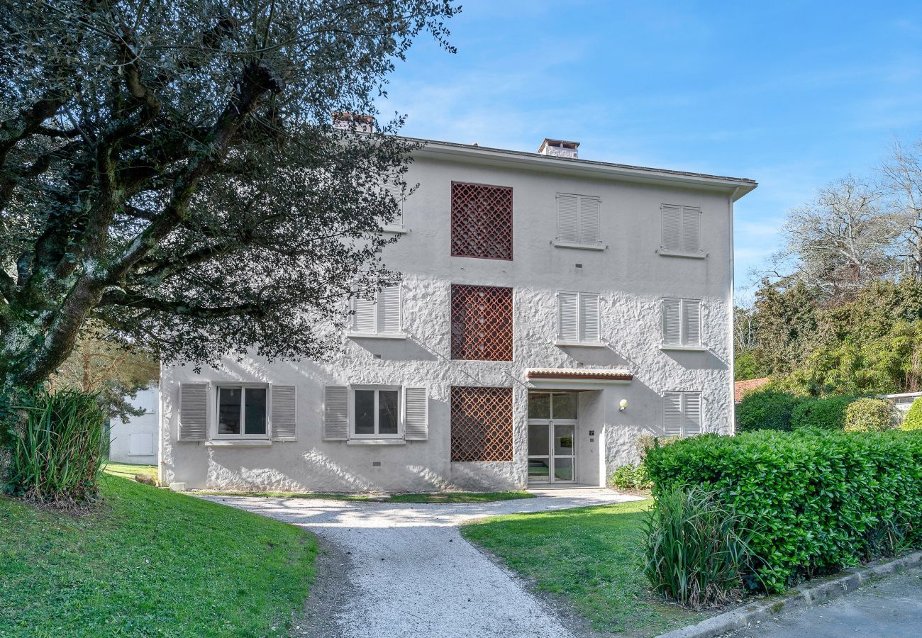 Ferienwohnung in Pornic - 20 m vom Meer - Terrasse - Appart. für 6 Pers.