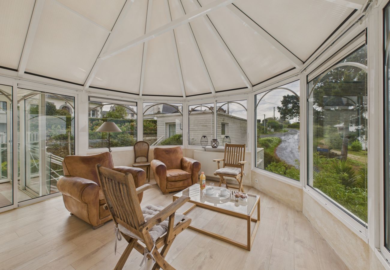 Ferienhaus in Trévou-Tréguignec -  Tolle Aussicht - Haus für 6 - 650 m Strand 