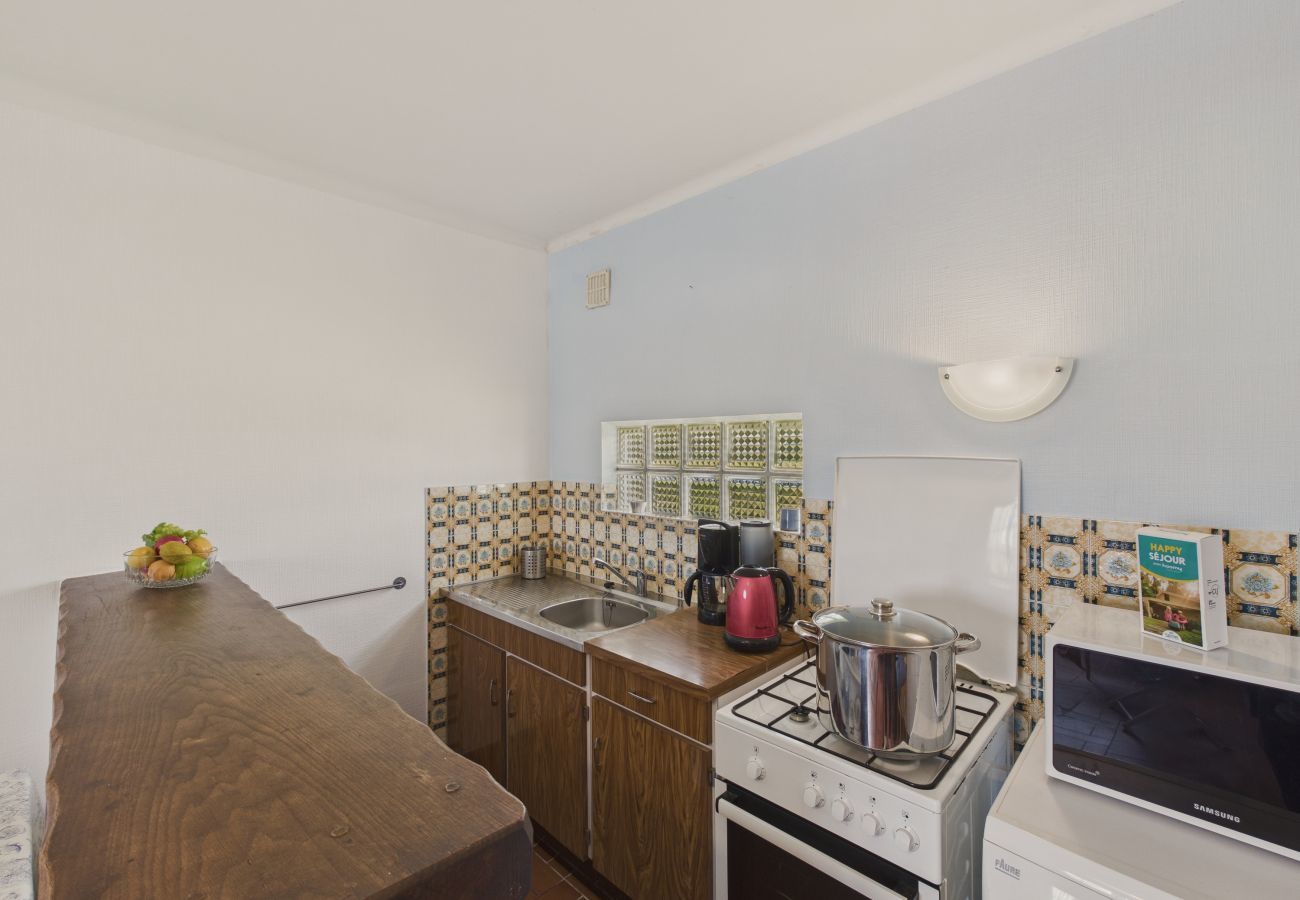 Ferienhaus in Le Guilvinec - La Frégate – Für 4 in einem Reetgedecktes Haus 