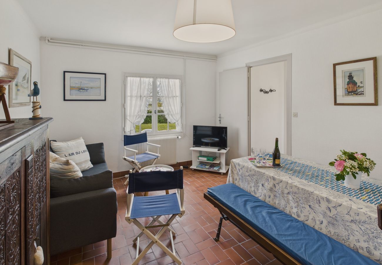 Ferienhaus in Le Guilvinec - La Frégate – Für 4 in einem Reetgedecktes Haus 