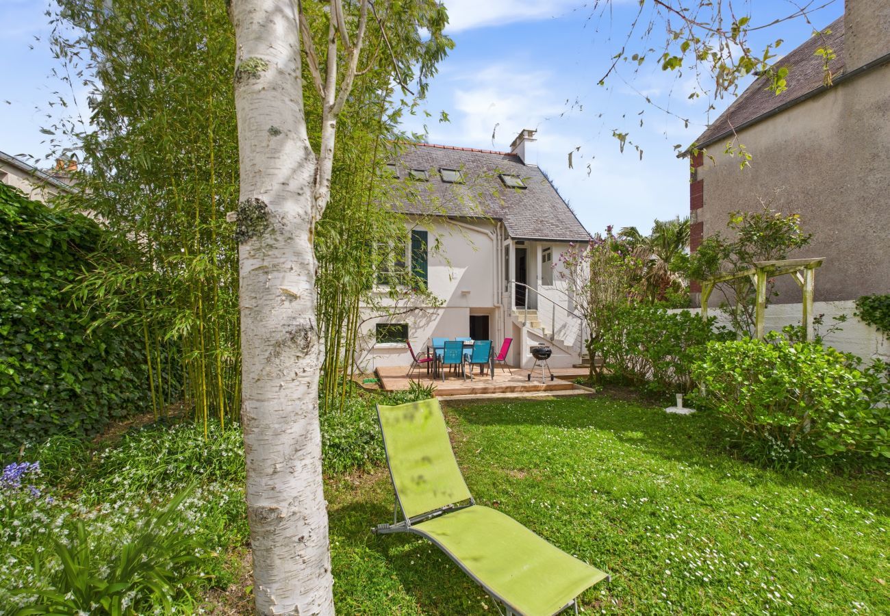 Ferienhaus in Ile Tudy - Haus 32m vom Strand entfernt-Großer Garten-für 6