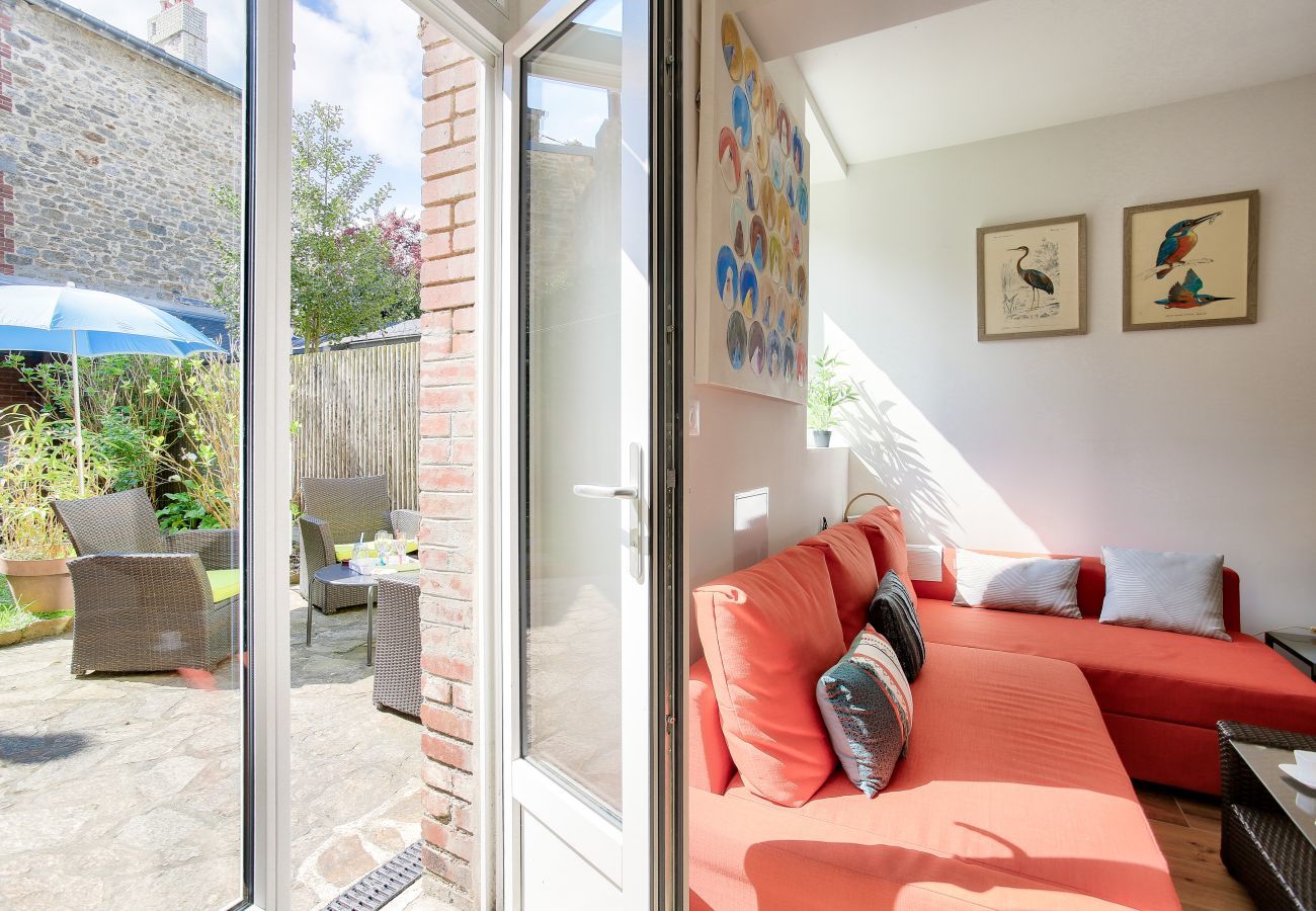 Ferienhaus in Dinard - 250 m zum Prieuré-Strand – Garten – Haus für 6