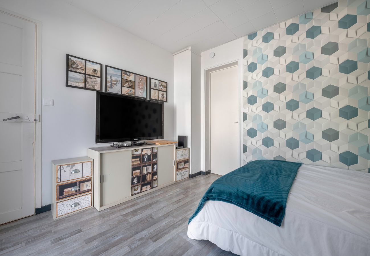 Ferienhaus in Pornic - 300 m vom Meer entfernt Haus + Garten + Swimmingpool für 4