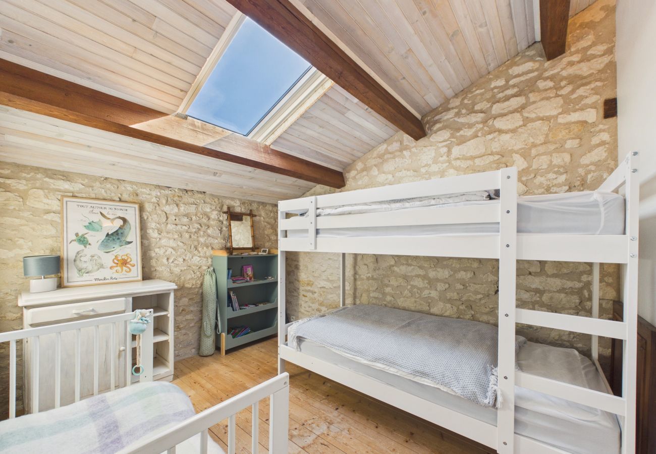 Ferienhaus in Saint-Vincent-sur-Jard - Steinhaus für 4 Erwachsene / 2 Kinder mit Garten