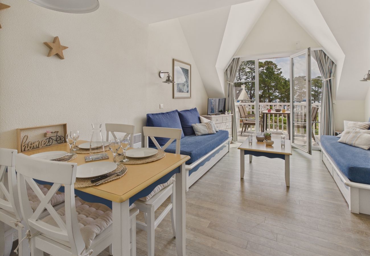 Ferienwohnung in Fouesnant - Balkon mit Meer- und Poolblick für 4 Personen