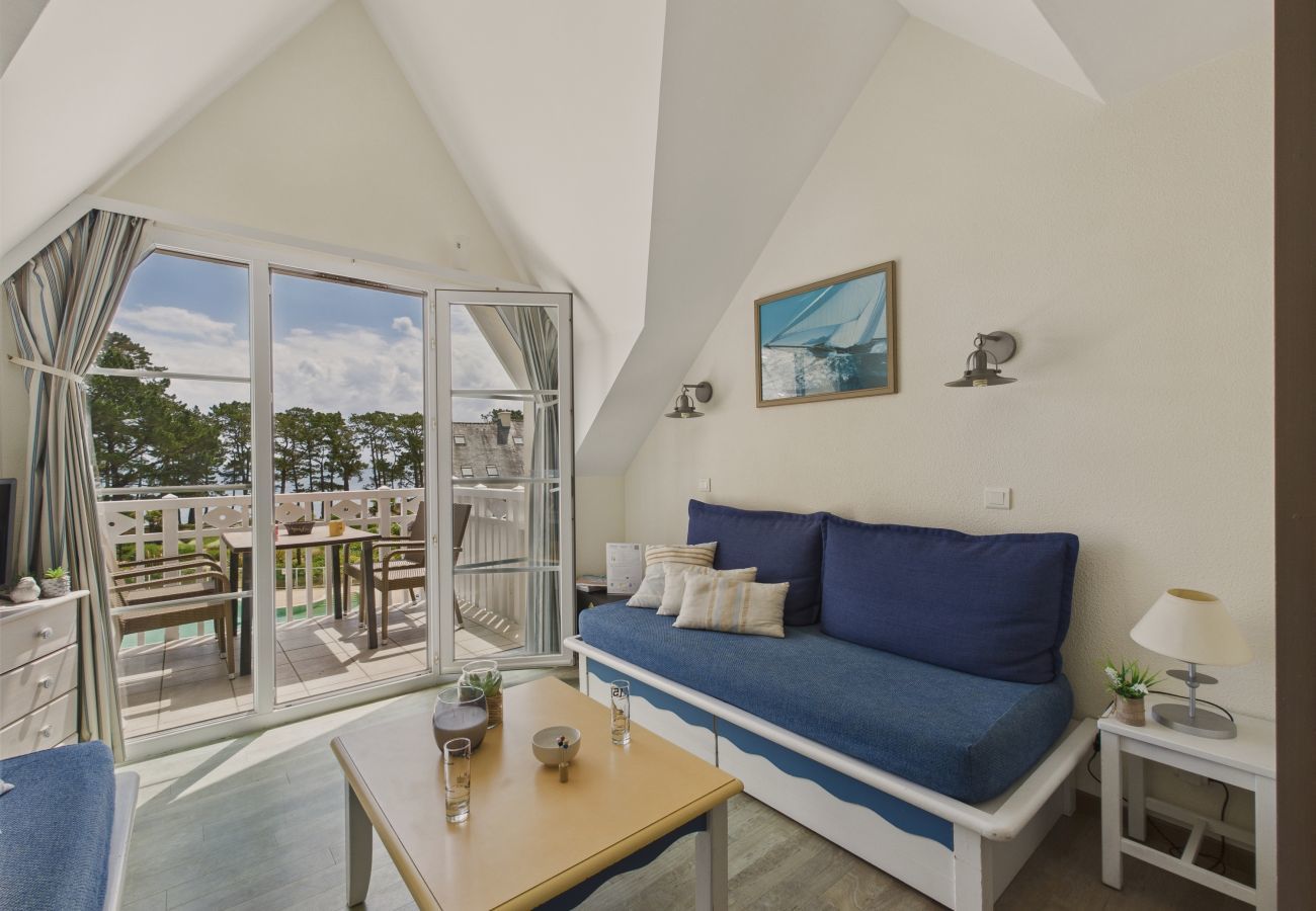 Ferienwohnung in Fouesnant - Balkon mit Meer- und Poolblick für 4 Personen