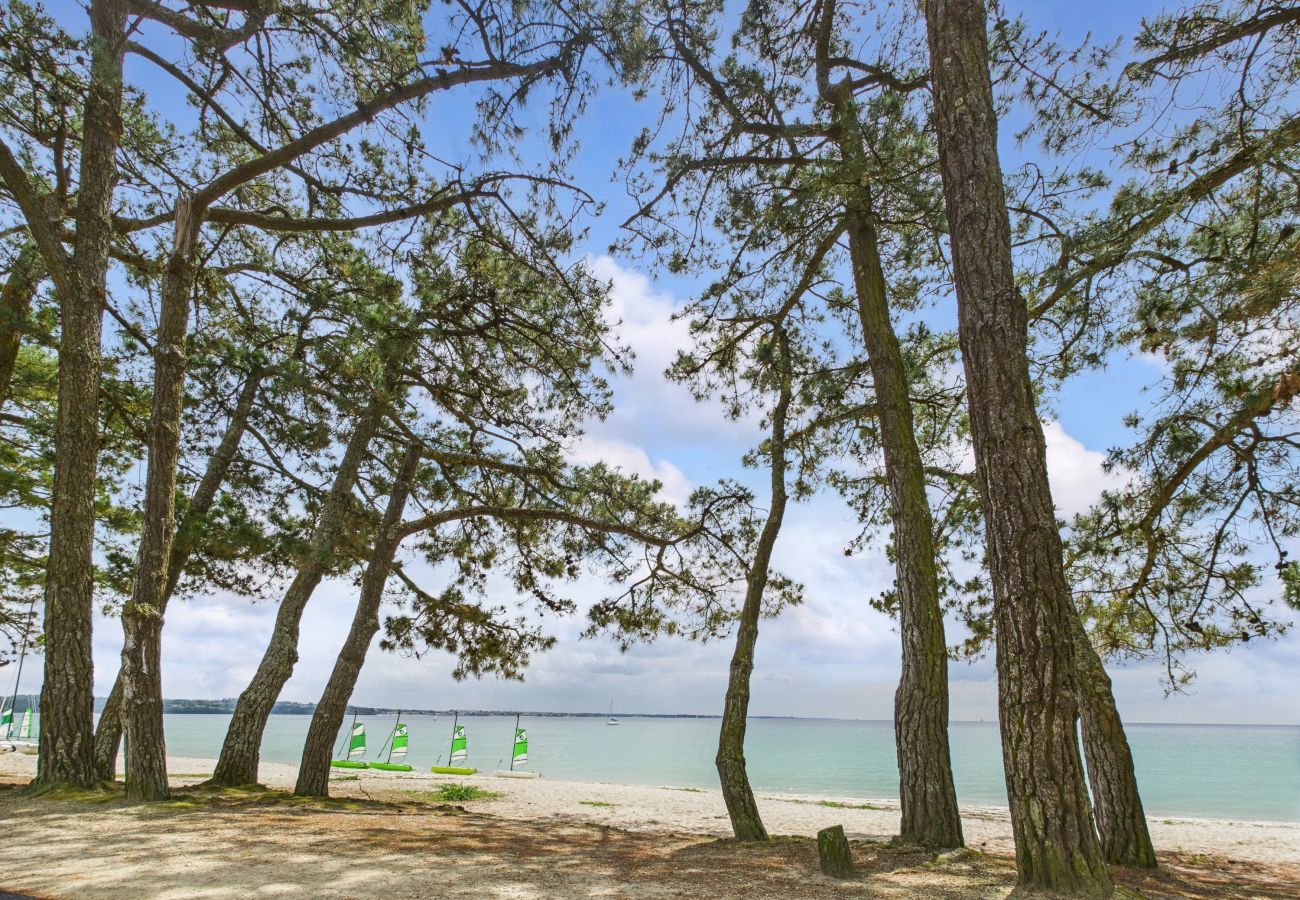 Ferienwohnung in Fouesnant - Balkon mit Meer- und Poolblick für 4 Personen