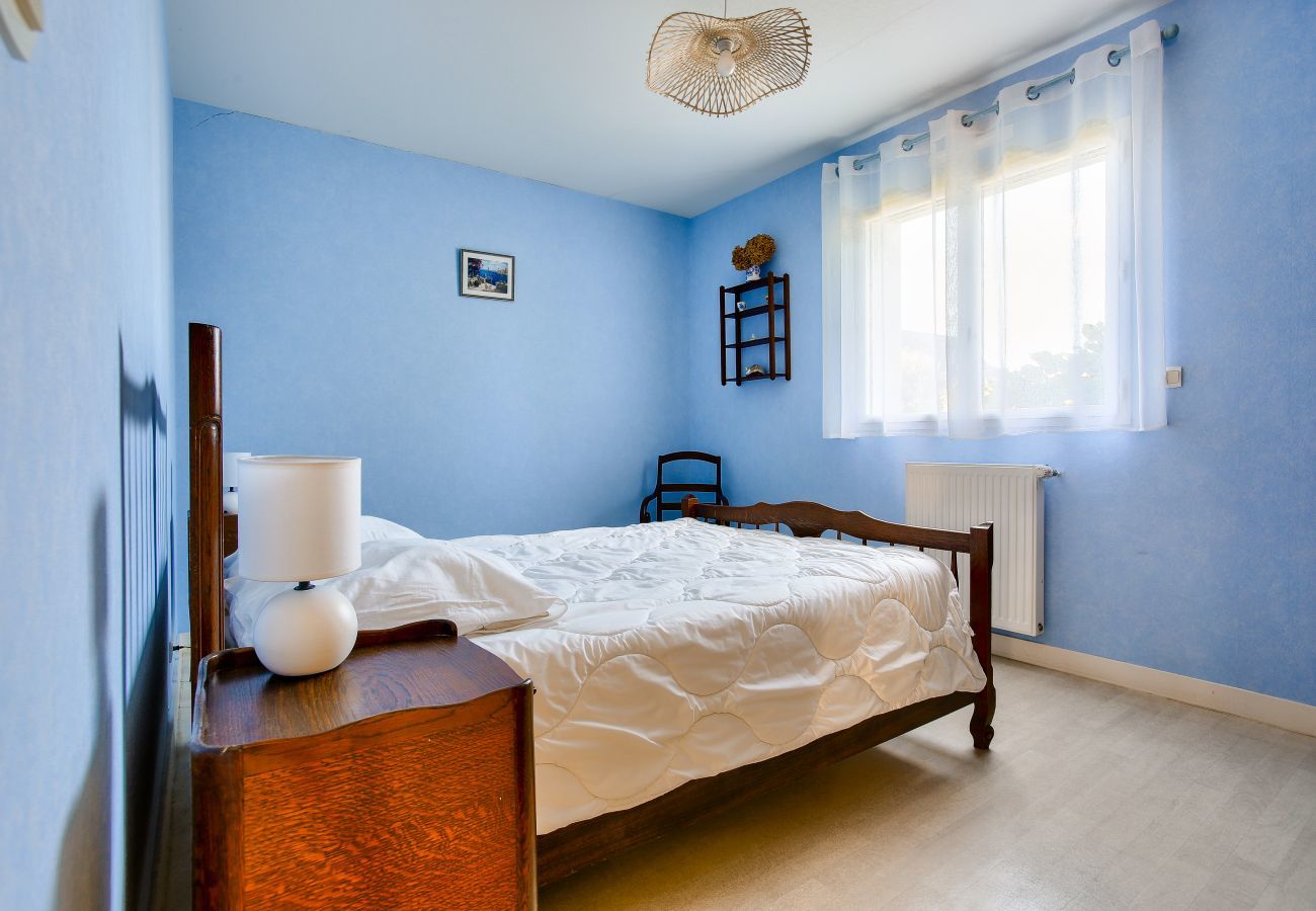 Ferienhaus in Pleurtuit - Geräumiges Haus für 4 mit Garten und Terrasse