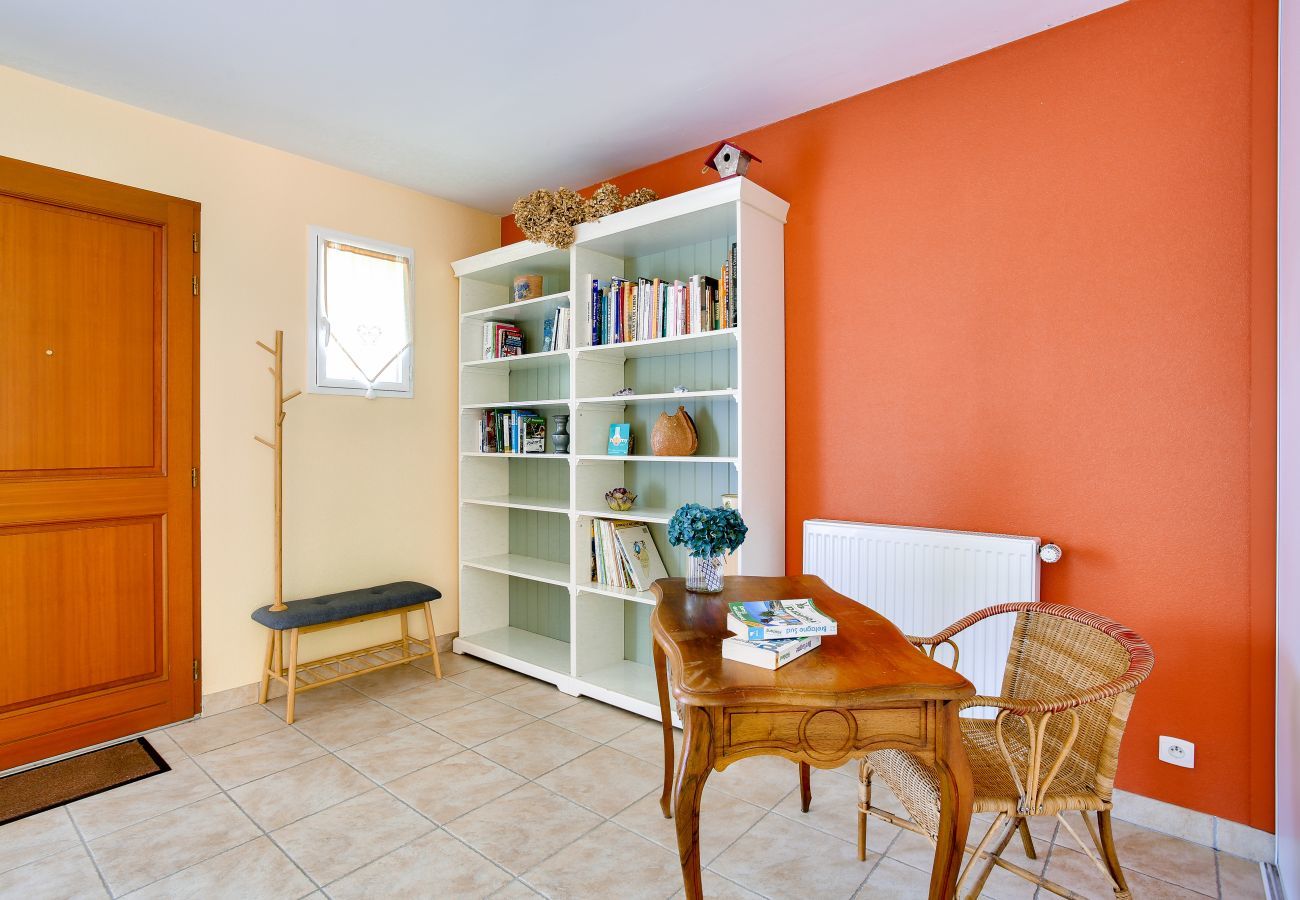 Ferienhaus in Pleurtuit - Geräumiges Haus für 4 mit Garten und Terrasse