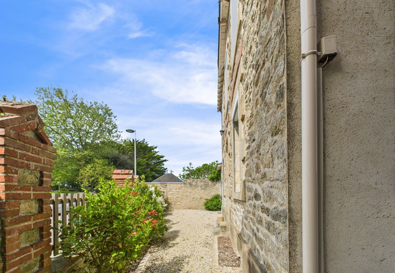 Ferienhaus in Le Croisic - Meerblick - 50 m vom Hafen - Haus für 6 - Garten