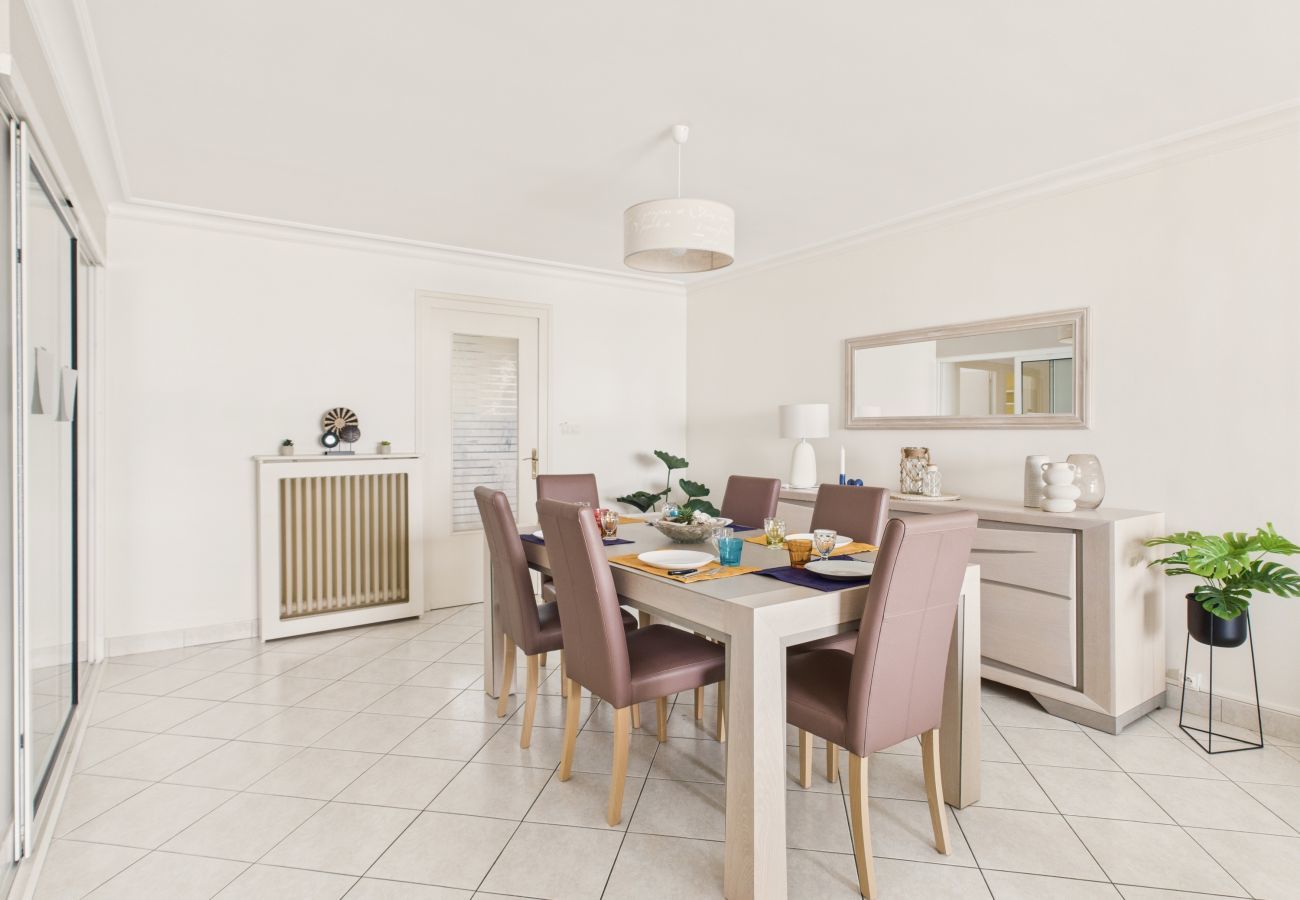 Ferienwohnung in Pornichet - Meerblick - Apartment für 6 - 5 m vom Strand entfernt