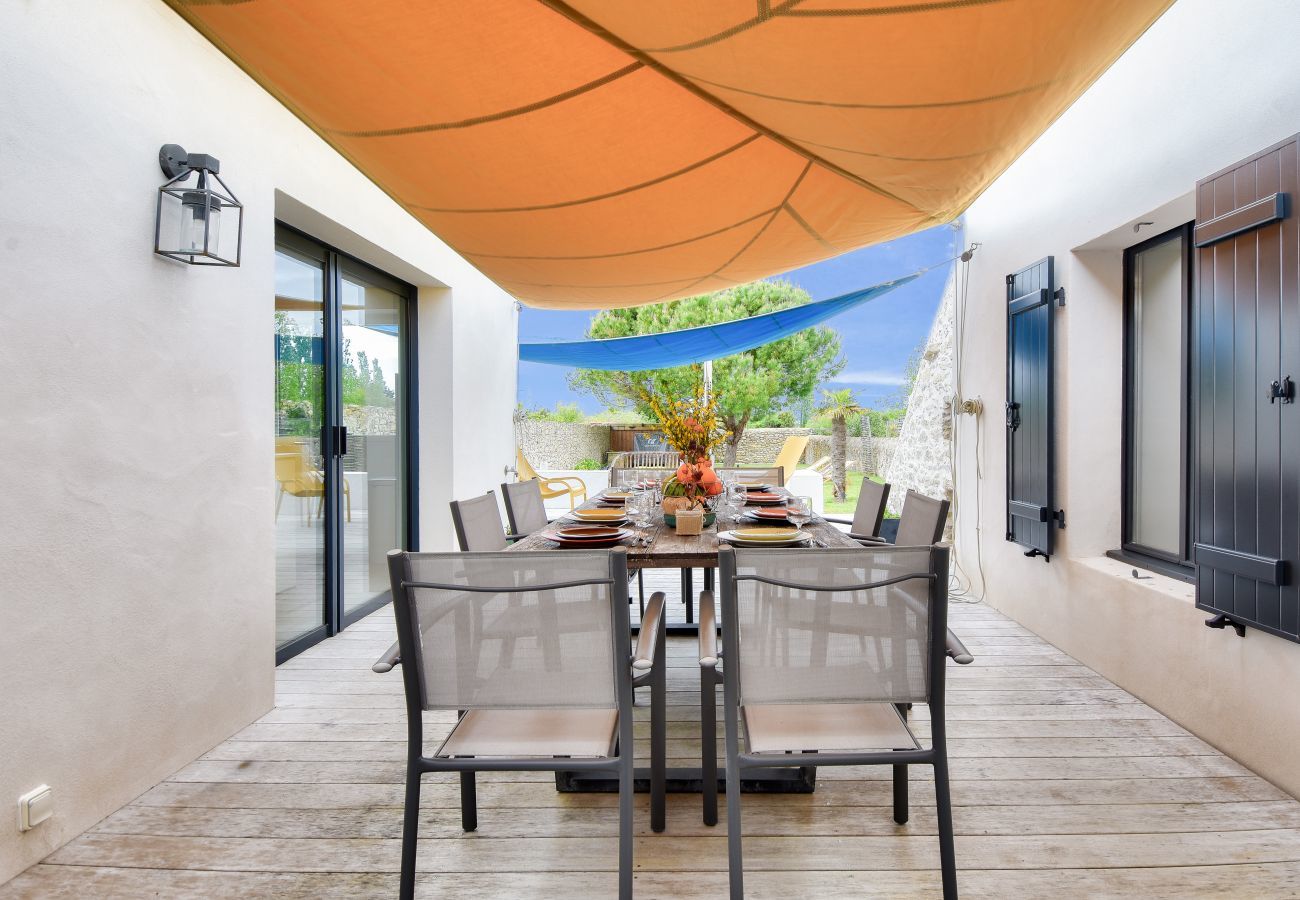Ferienhaus in La Guérinière - Beheiztes Schwimmbad, Garten, herrliche Villa für 10