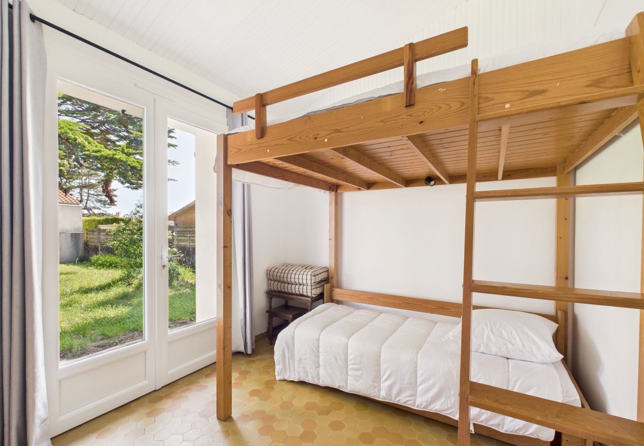 Ferienhaus in Bretignolles-sur-Mer - Garten, 800m vom Strand, Haus für 6