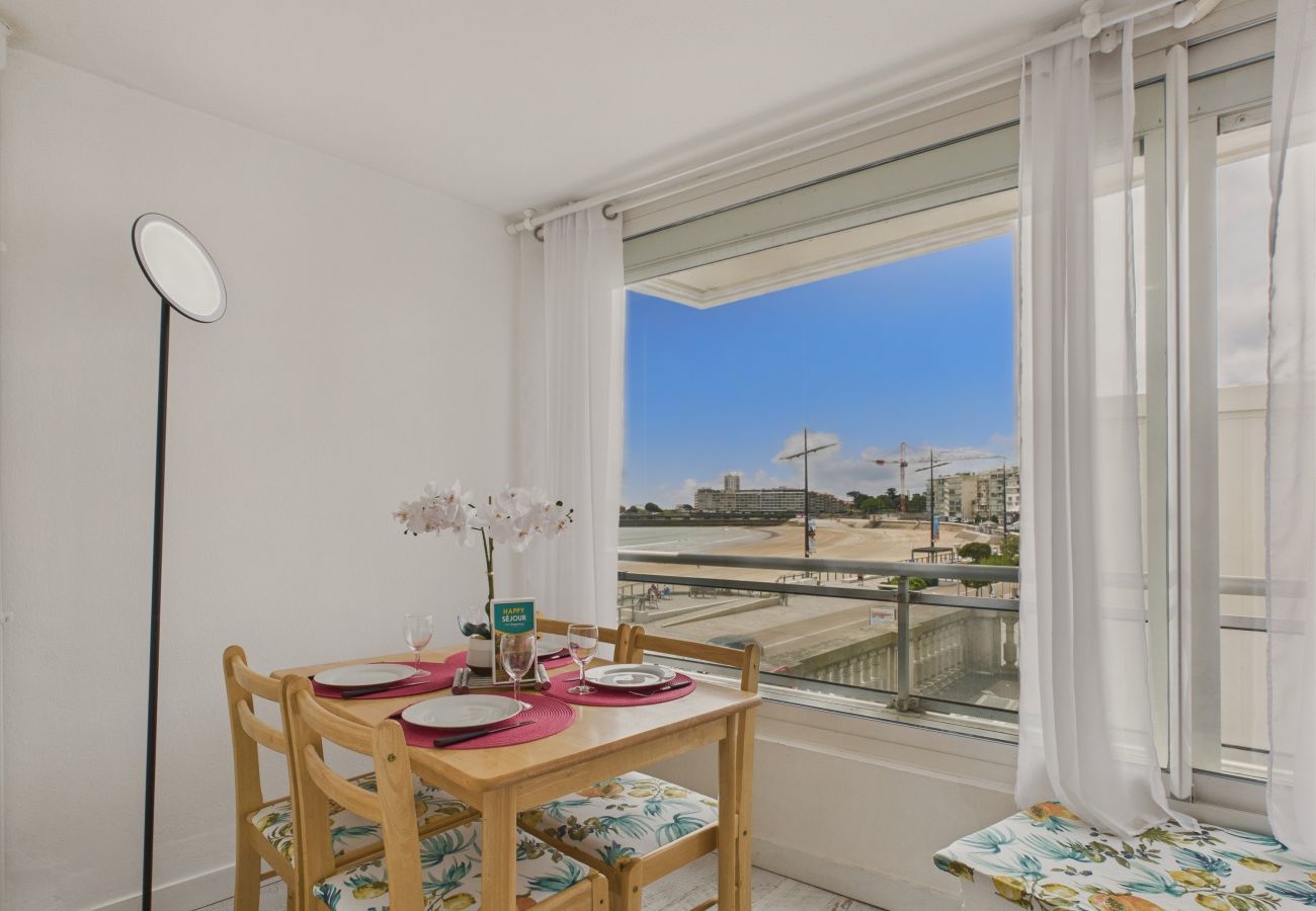 Ferienwohnung in Les Sables-d´Olonne - Meerblick – Wohnung für 2 Erwachsene und 2 Kinder