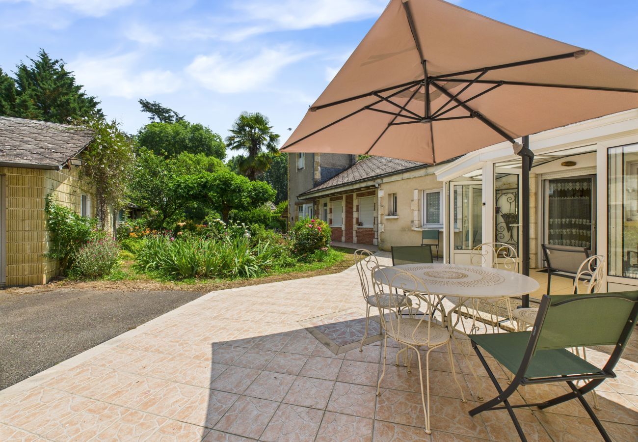 Ferienhaus in Montignac - Direkt an der Vézère – Haus für 6 – Terrasse
