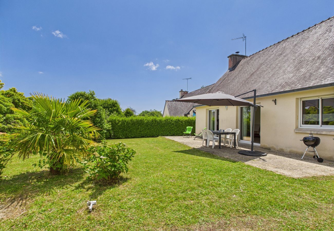 Ferienhaus in La Forêt-Fouesnant - Einfamilienhaus für 4 Personen – Garten 