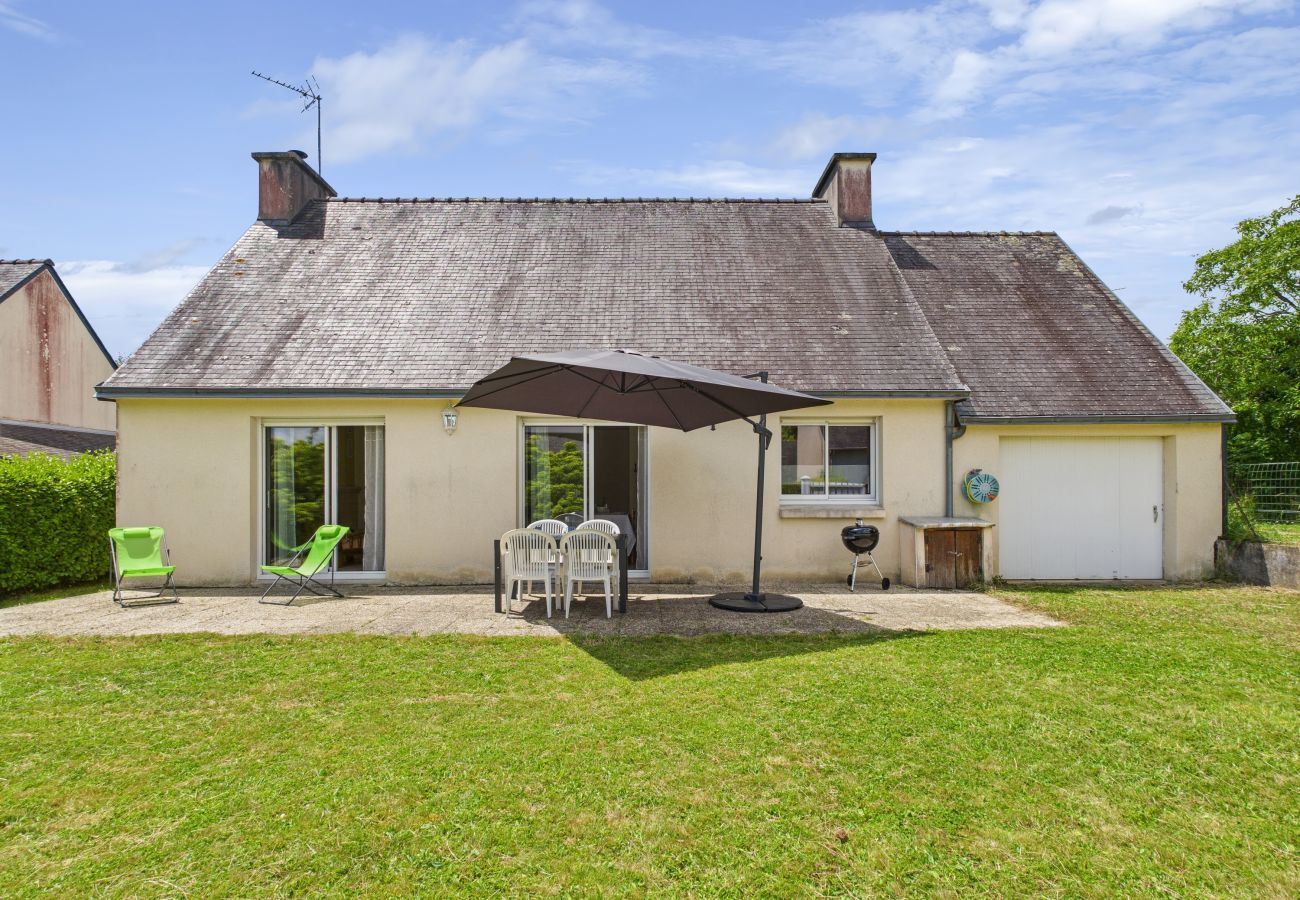 Ferienhaus in La Forêt-Fouesnant - Einfamilienhaus für 4 Personen – Garten 