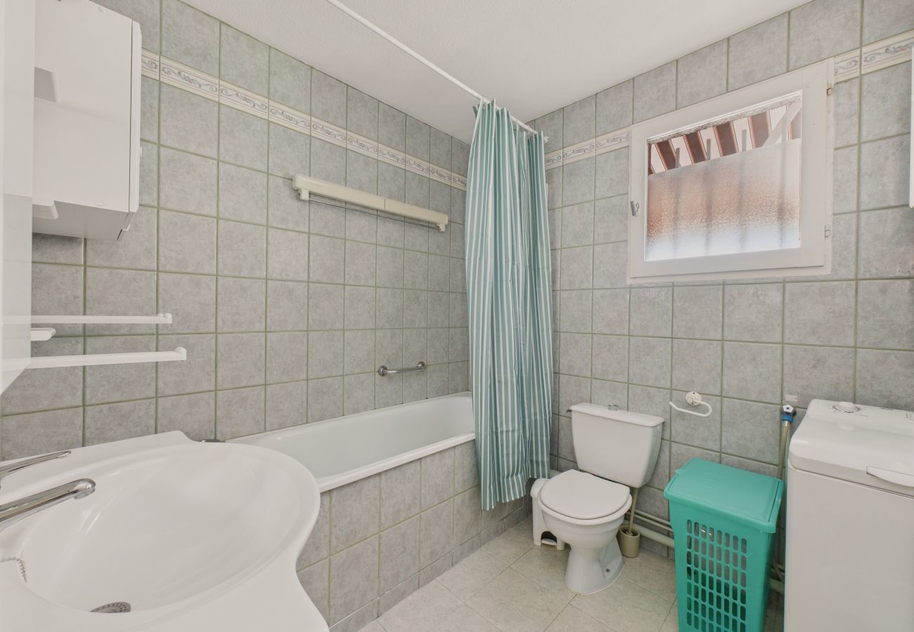 Ferienwohnung in Andernos-les-Bains - 550 m zum Strand, Zentrum Andernos – für 4