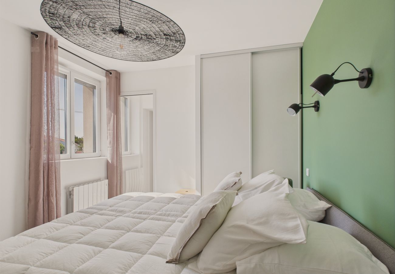 Ferienwohnung in Saint-Gilles-Croix-de-Vie - Meerblick – Schöne Wohnung mit Balkon für 8