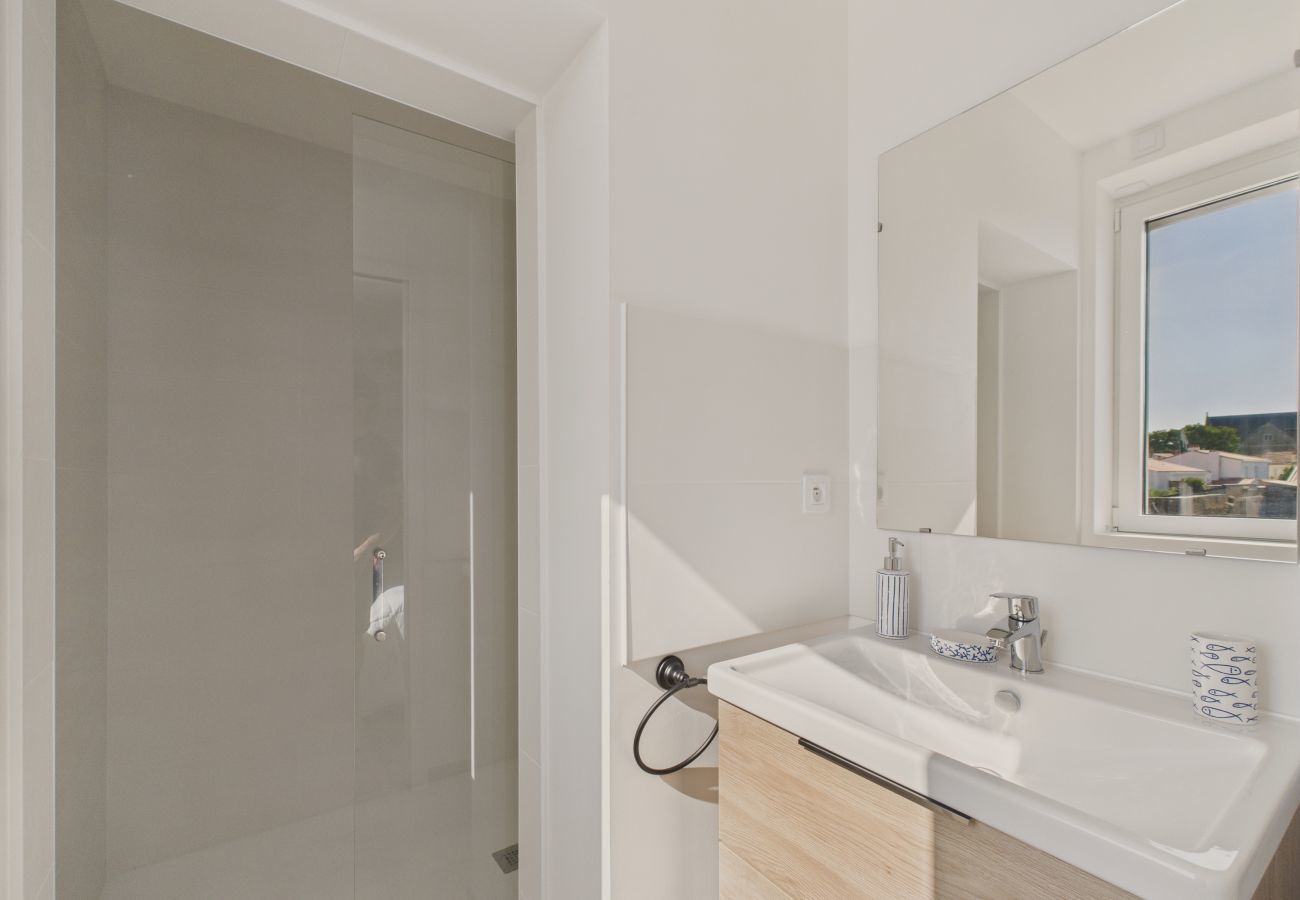Ferienwohnung in Saint-Gilles-Croix-de-Vie - Meerblick – Schöne Wohnung mit Balkon für 8