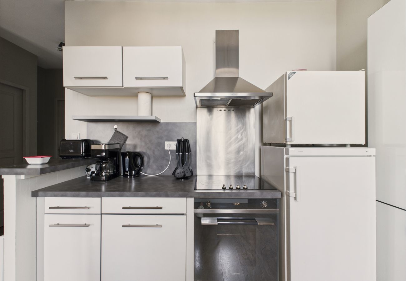 Ferienwohnung in Saint-Gilles-Croix-de-Vie - Apartment für 4 mit Meerblick