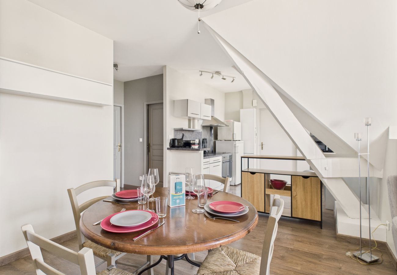 Ferienwohnung in Saint-Gilles-Croix-de-Vie - Apartment für 4 mit Meerblick