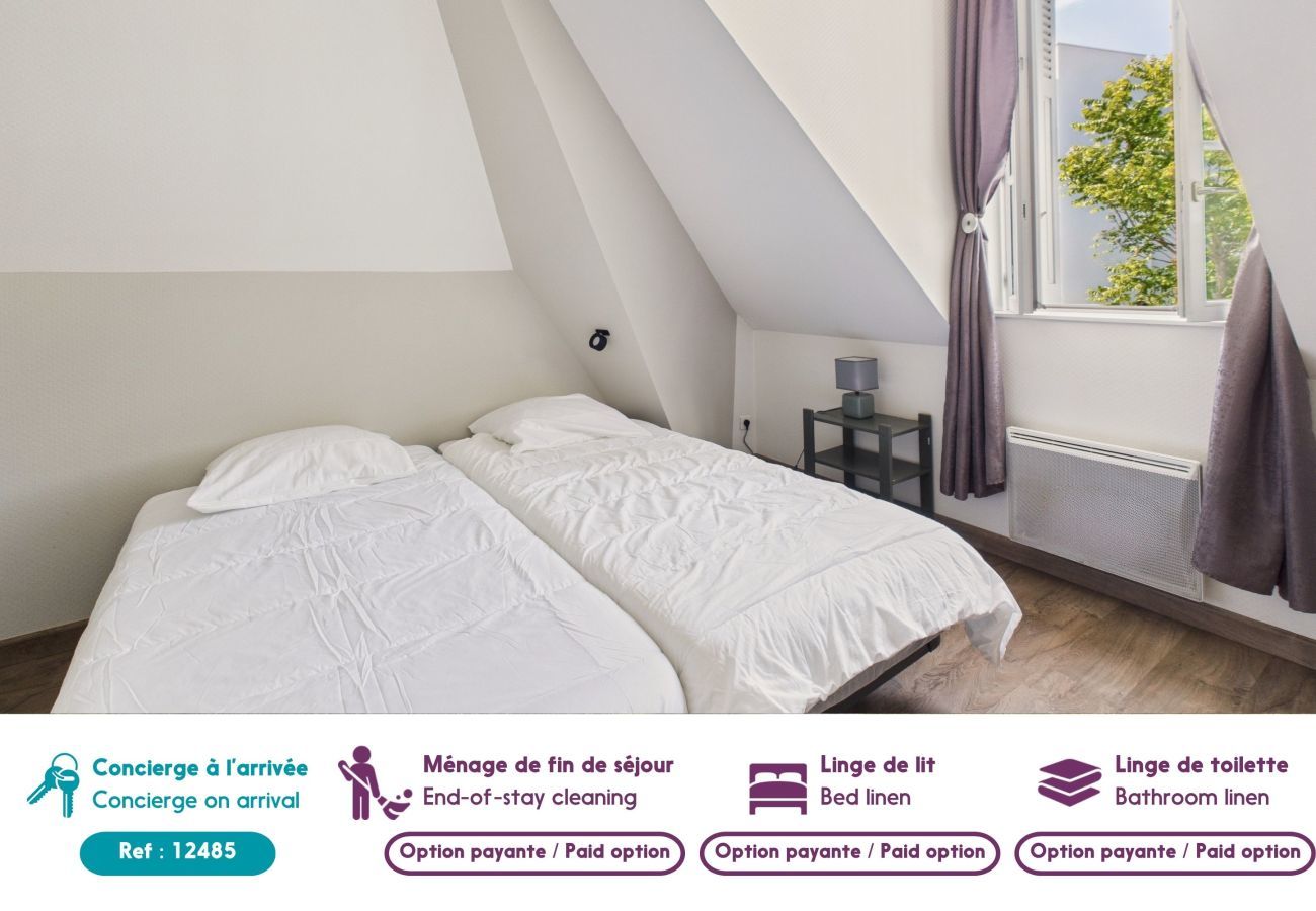 Ferienwohnung in Saint-Gilles-Croix-de-Vie - Apartment für 4 mit Meerblick