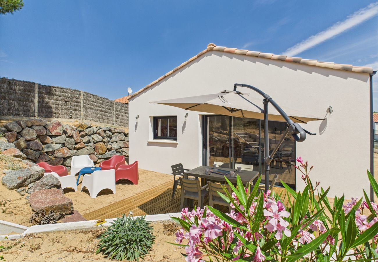 Ferienhaus in Bretignolles-sur-Mer - 500 m vom Strand - Garten - Haus für 6