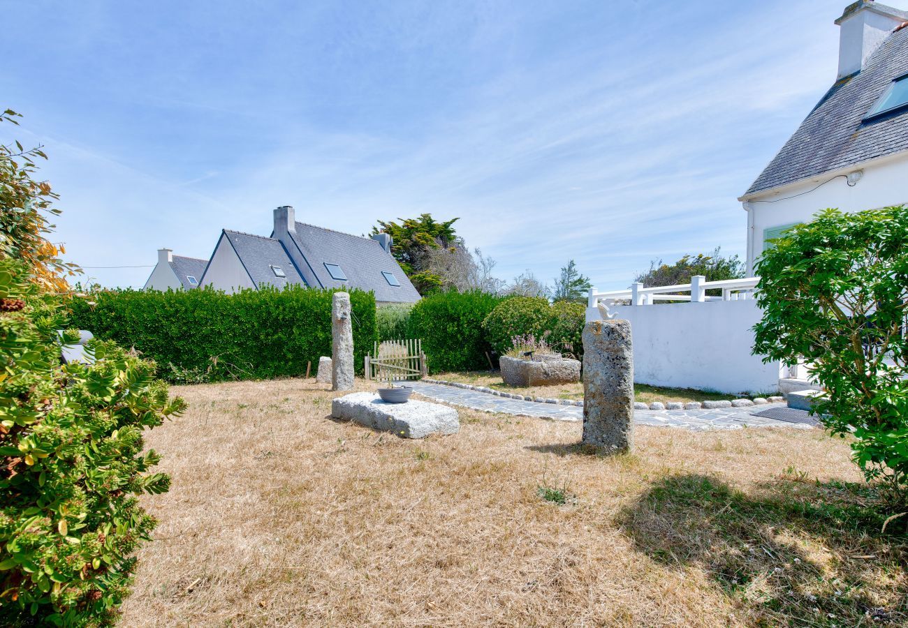 Ferienwohnung in Plounéour-Trez - Meerblick – 100 m vom Strand – 4 Erwachsene, 1 Kind
