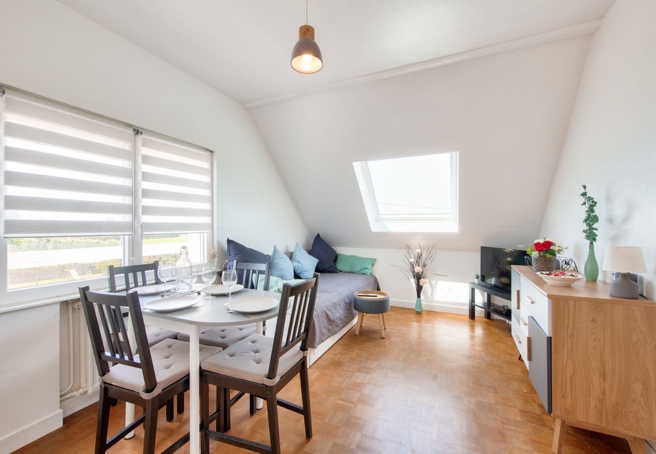 Ferienwohnung in Plounéour-Trez - Meerblick – 100 m vom Strand – 4 Erwachsene, 1 Kind