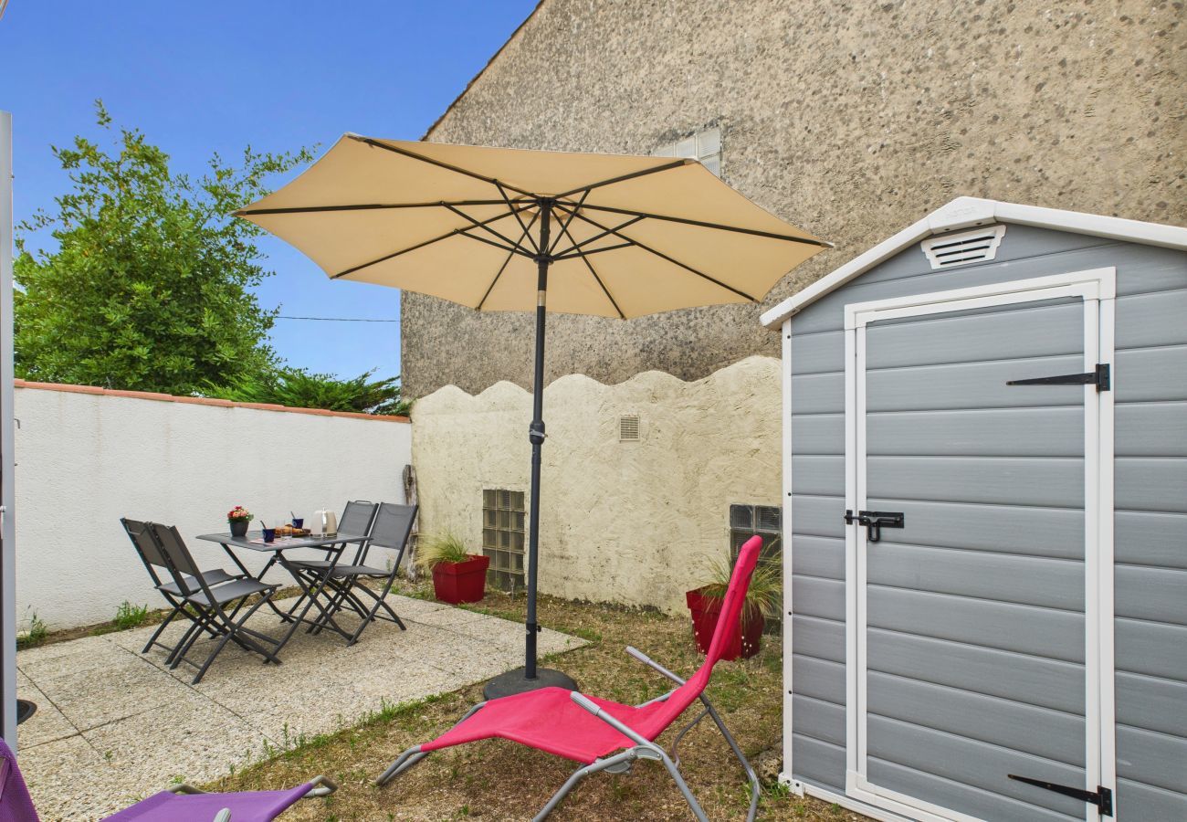 Studio in La Tranche-sur-Mer - 750 m vom Strand entfernt – Studio mit Garten für 2