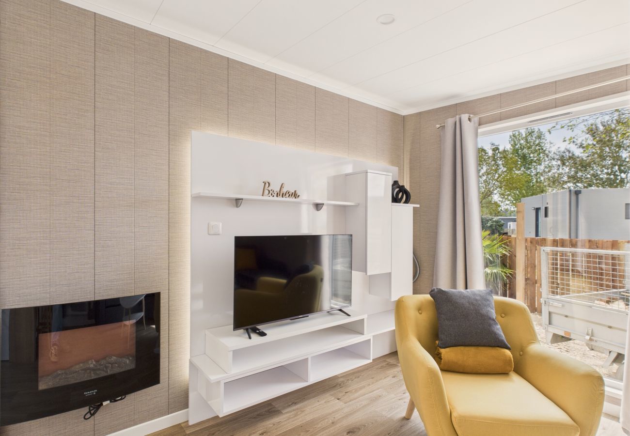 Chalet in Saint-Gilles-Croix-de-Vie - Gemeinsamer beheizter Pool - Chalet für 4