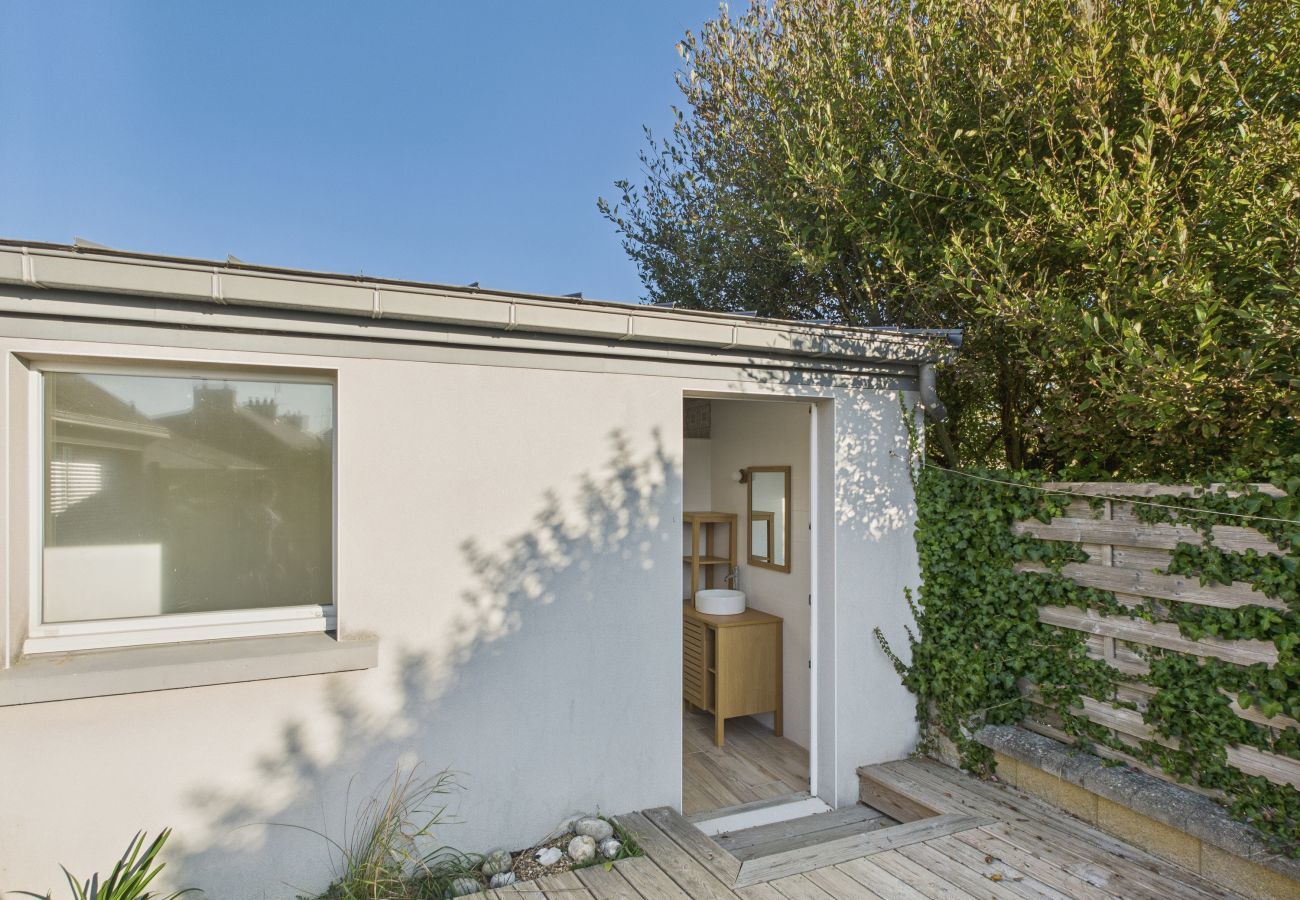 Ferienhaus in Penmarch - 300 m vom Strand – Haus für 7 mit großer Terrasse         