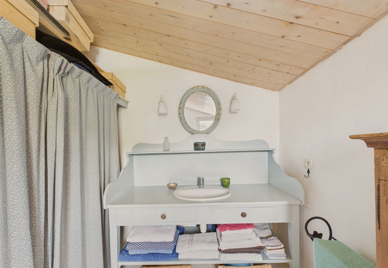 Ferienhaus in Les Portes-en-Ré - 800m vom Strand entfernt, Haus für 4 mit Terrasse