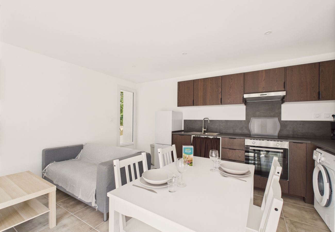 Ferienwohnung in Saint-Jean-de-Monts - Apartment für 2 in St-Jean-de-Mont mit Garten