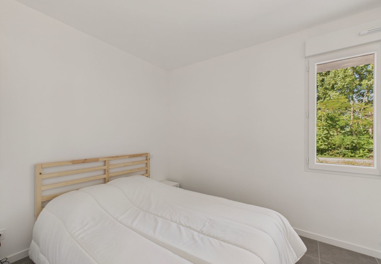 Ferienwohnung in Saint-Jean-de-Monts - Apartment in St-Jean-de-Mont für 4 - Garten