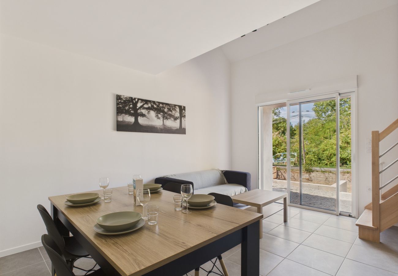 Ferienwohnung in Saint-Jean-de-Monts - Apartment in St-Jean-de-Mont für 4 - Garten