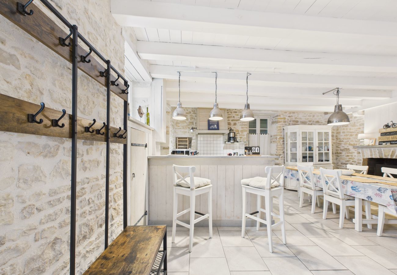 Ferienhaus in Le Bois-Plage-en-Ré - Charmantes Haus für 8, 800 m vom Strand entfernt