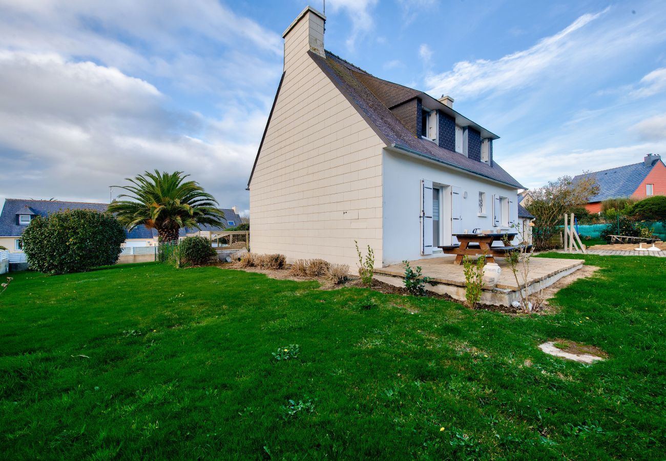 Ferienhaus in Plouguerneau - Haus für 6 Personen mit Großem Garten