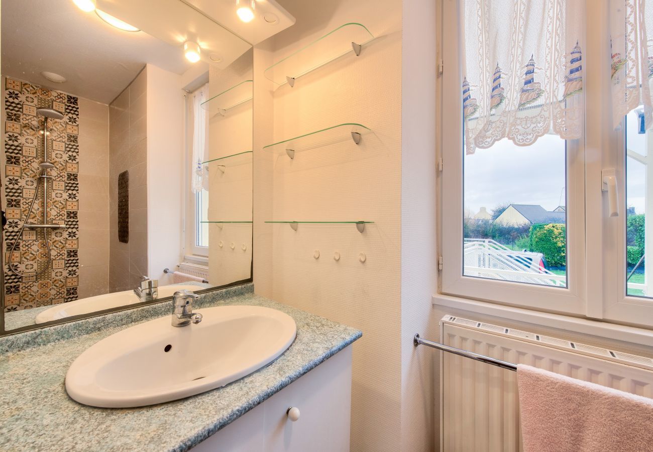 Ferienhaus in Plouguerneau - 800m Strand – Haus für 6 Personen mit Billardtisch