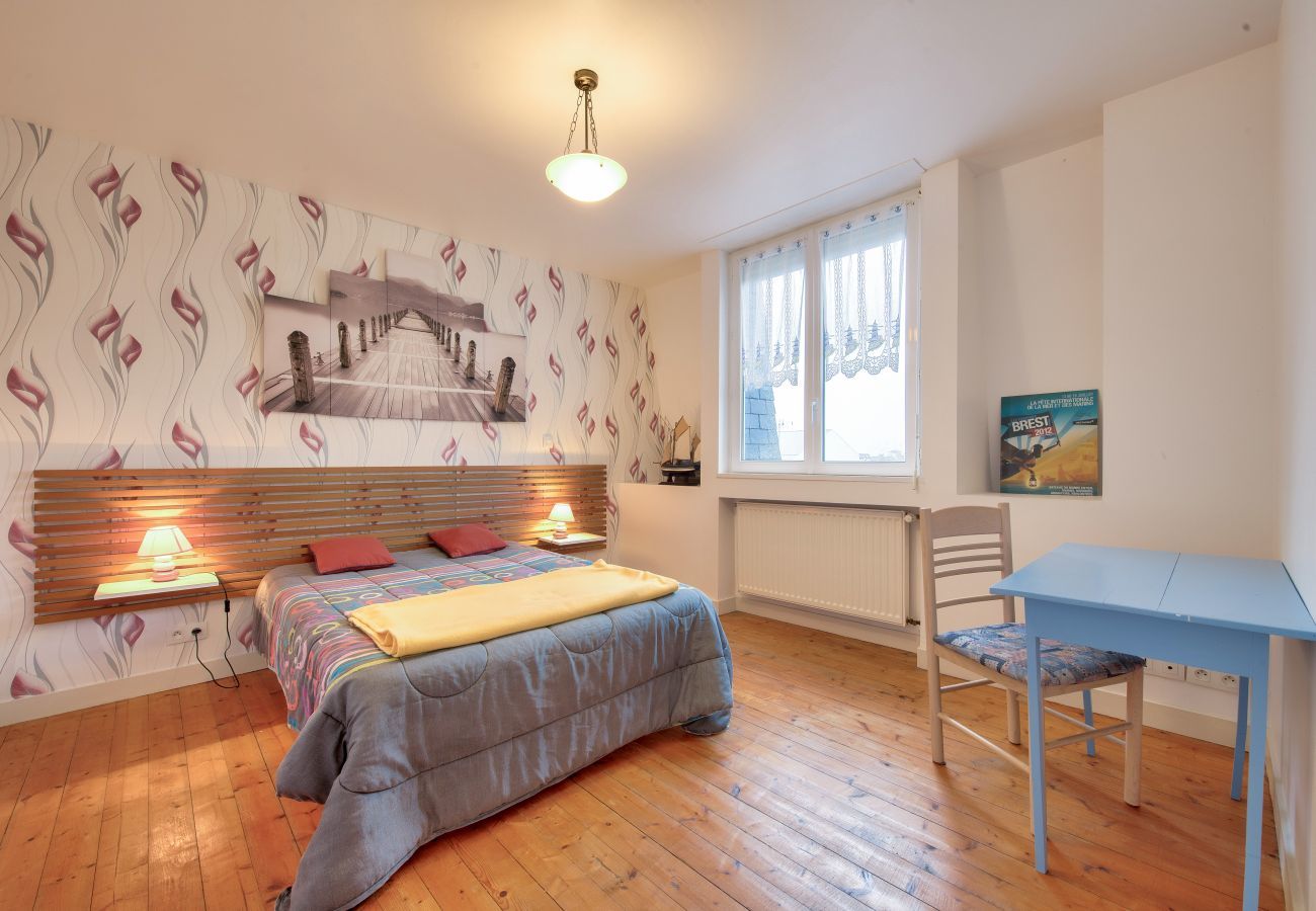 Ferienhaus in Plouguerneau - 800m Strand – Haus für 6 Personen mit Billardtisch