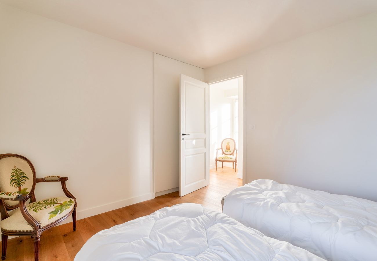 Ferienhaus in Tréméreuc - Haus für 12 mit großem Garten und Swimmingpool