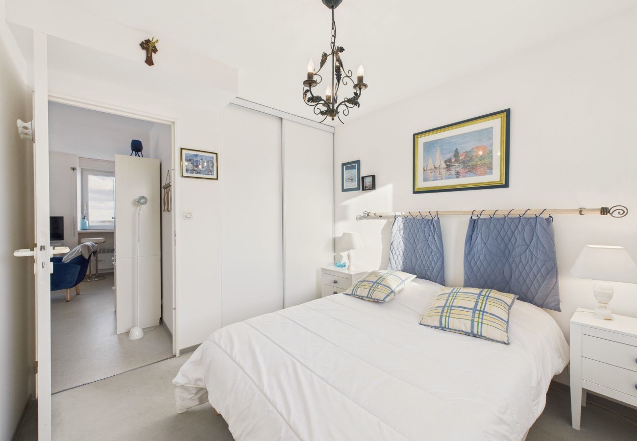 Ferienwohnung in Penvénan - Meerblick – Apartment für 2 mit Balkon