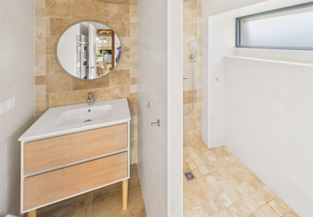 Ferienhaus in Saint-Crépin-et-Carlucet - Ferienhaus für 12 mit Gemeinschaftspool