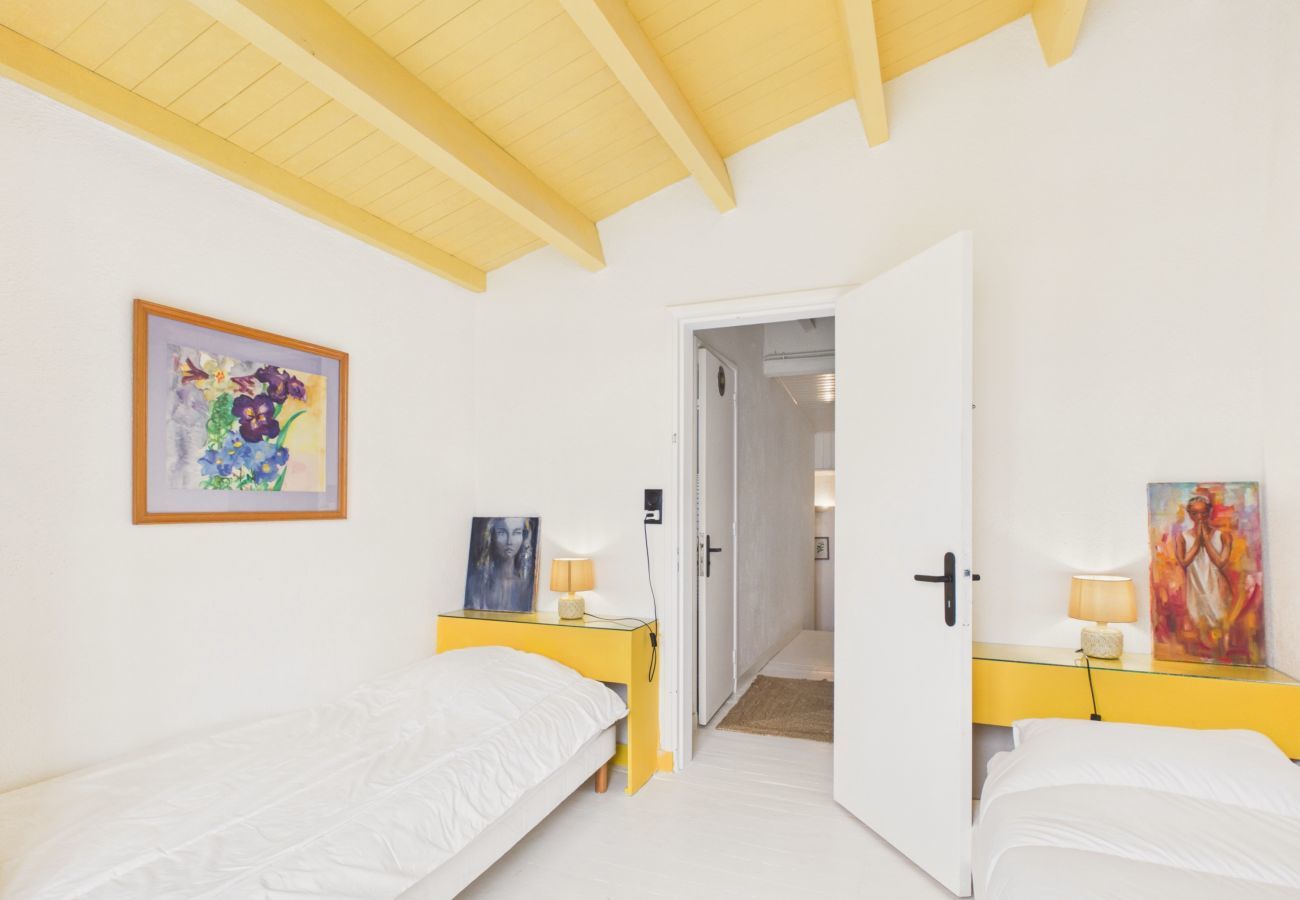 Ferienhaus in Les Portes-en-Ré - 800 m vom Strand entfernt, Haus für 7 mit Garten