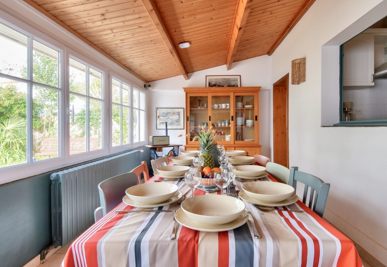 Ferienhaus in La Guérinière - Haus für 10 mit pool, 600 m vom Strand entfernt