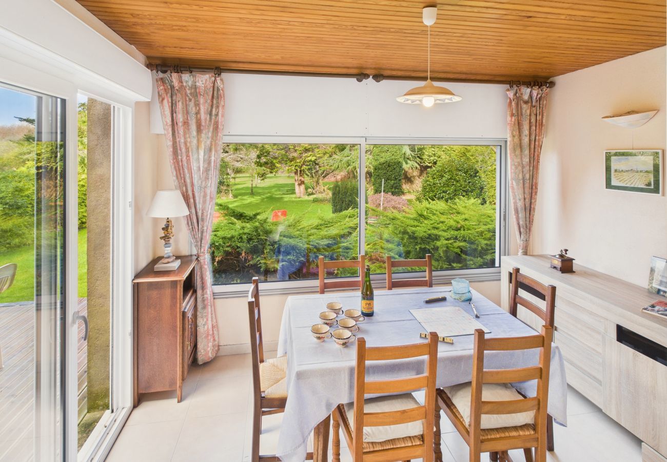 Ferienhaus in Saint-Jean-Trolimon - 10 Min von La Torche – Hübsches Haus für 6 – Garten