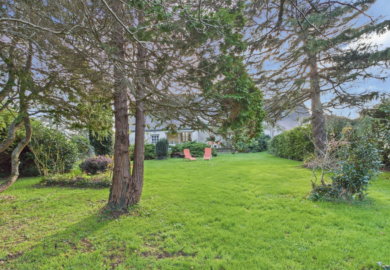 Ferienhaus in Saint-Jean-Trolimon - 10 Min von La Torche – Hübsches Haus für 6 – Garten